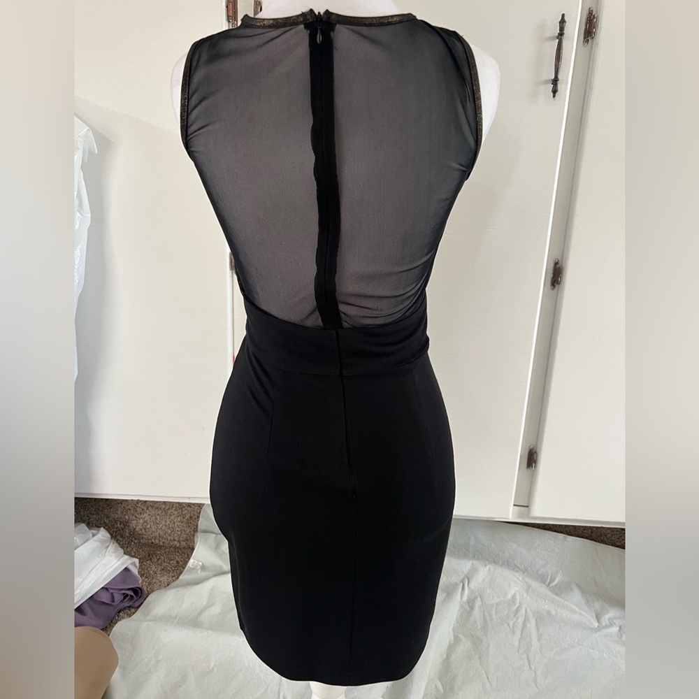 Black & Gold Sleeveless Bodycon Dress - Picture 2 of 6